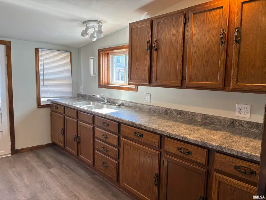 926 S 19th Street, Quincy, IL 62301 - #2