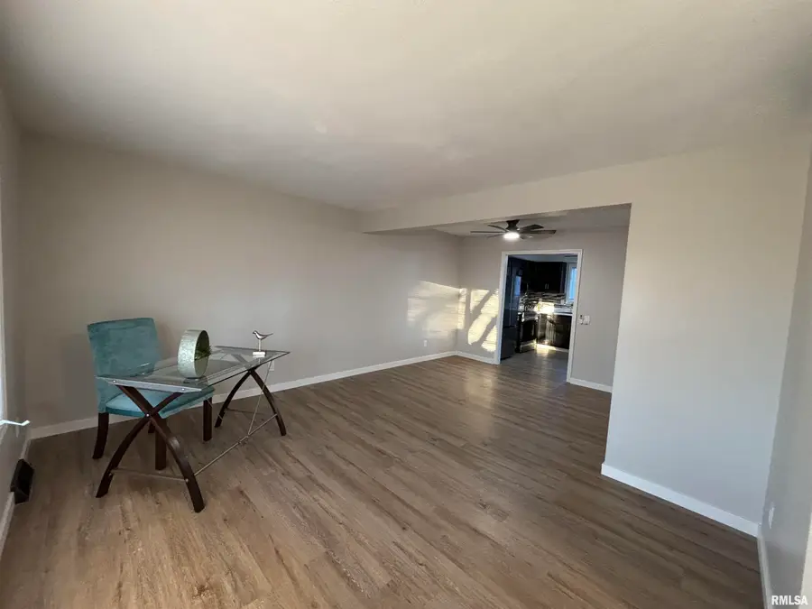 3326 Jennings Drive, Springfield, IL 62704 - #3