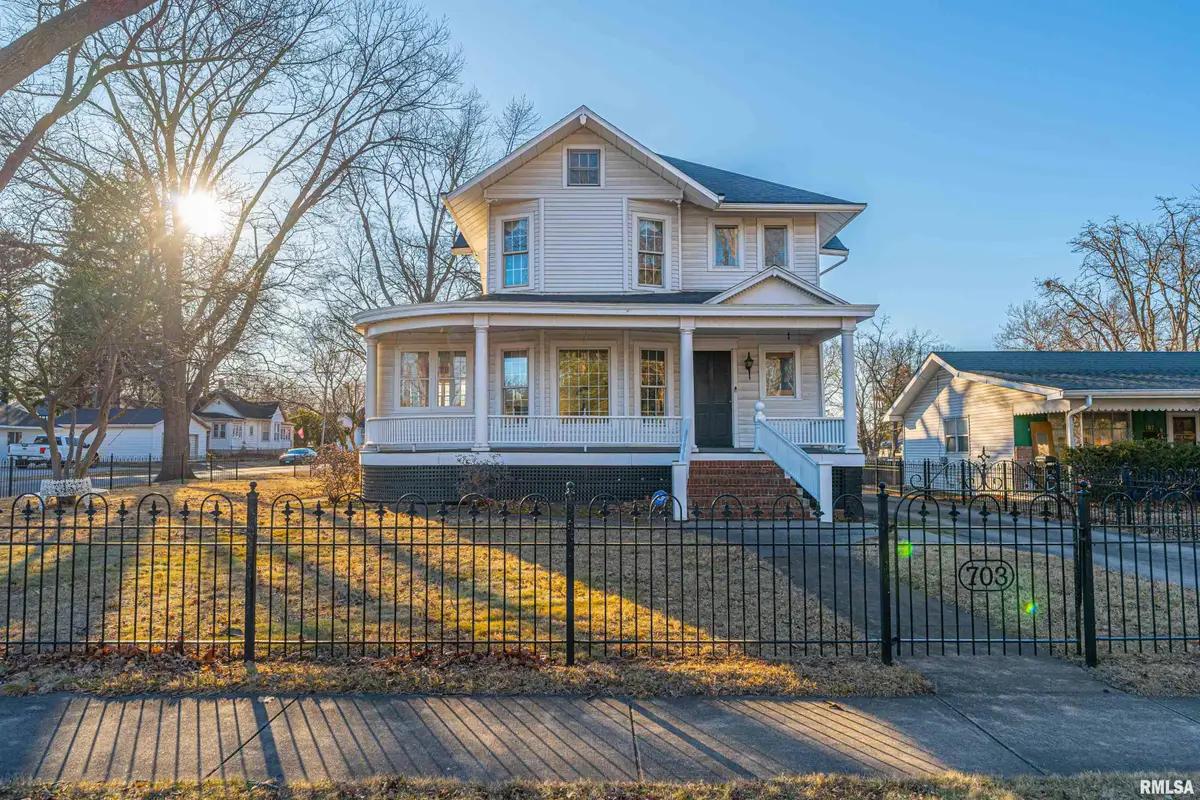 703 N Union Street, Lincoln, IL 62656 - #1