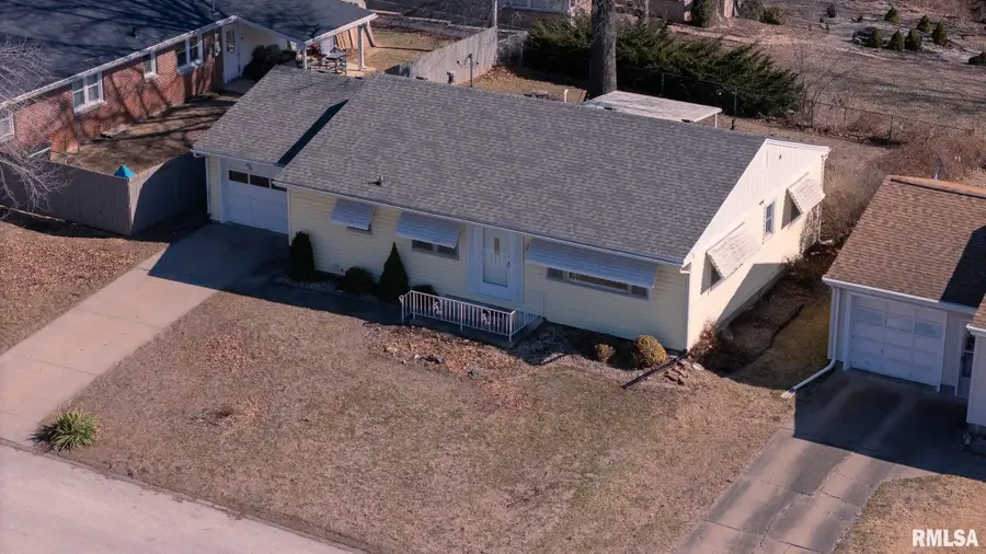 836 Santa Maria Drive, Quincy, IL 62301 - #2