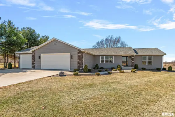 15 Trussell Road, Jacksonville, IL 62650