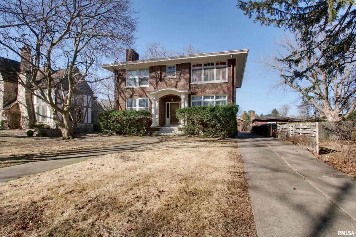 110 West Avenue, Quincy, IL 62301 - #1