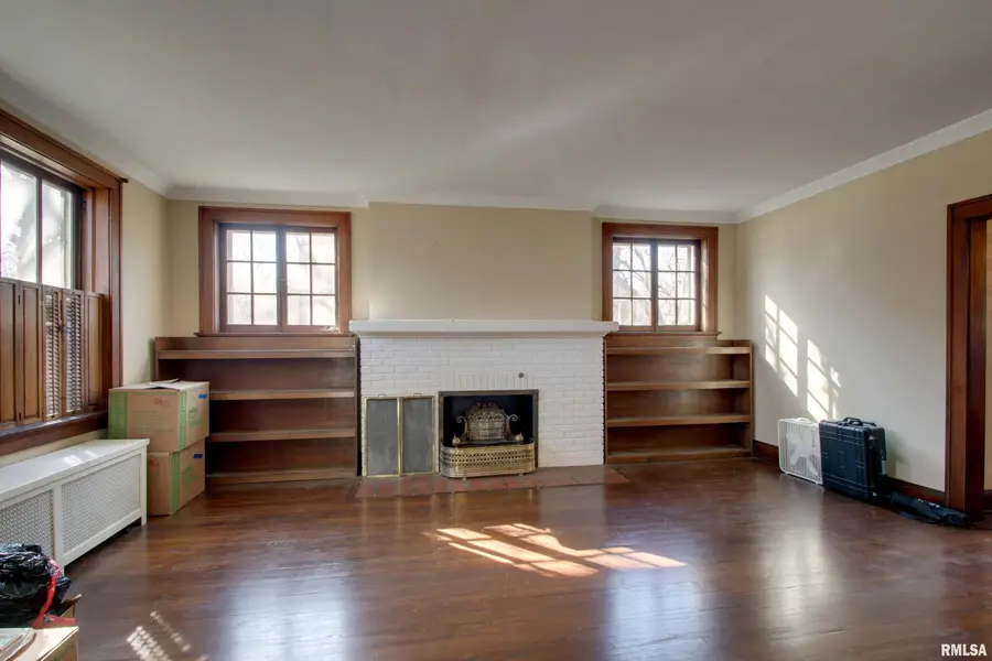 110 West Avenue, Quincy, IL 62301 - #3