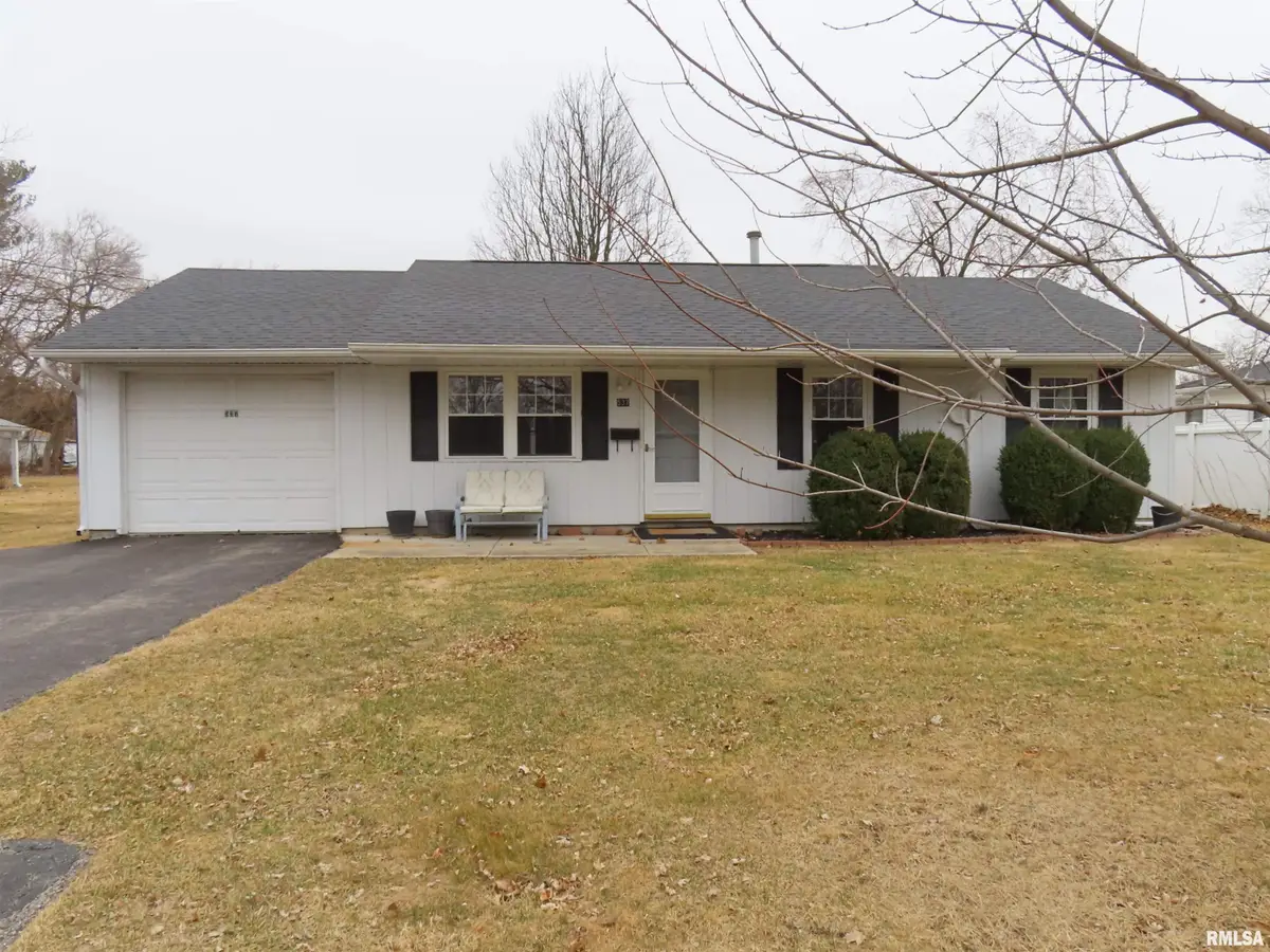 537 Franklin Avenue, Galesburg, IL 61401 - #1