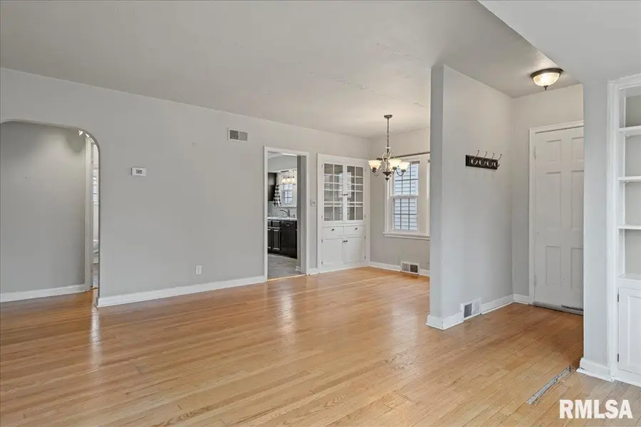 709 Bryn Mawr Boulevard, Springfield, IL 62703 - #3