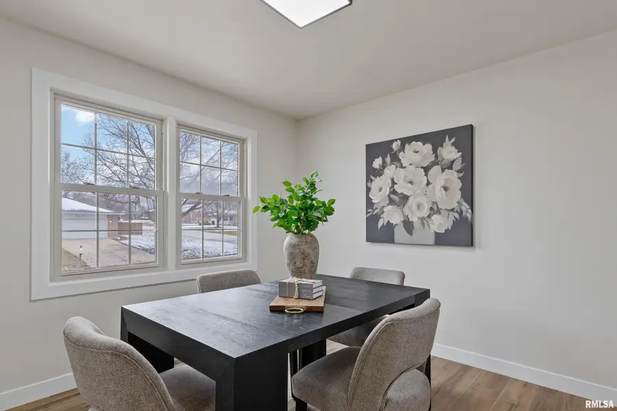 3800 Stonegate Road, Quincy, IL 62305 - #3