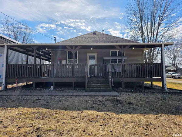 106 E Church Street, Astoria, IL 61501