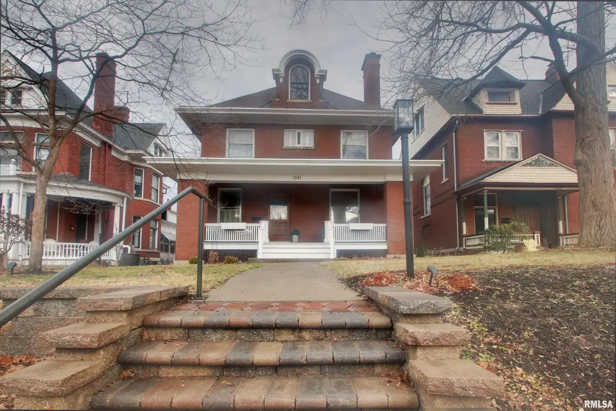 1241 Park Place, Quincy, IL 62301 - #1