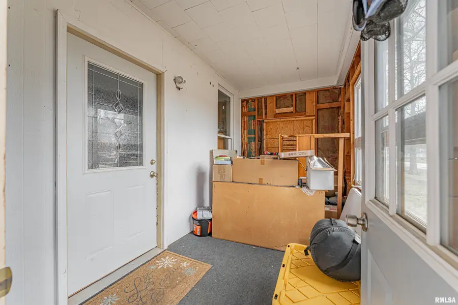 403 W Delavan Street, New Holland, IL 62671 - #2