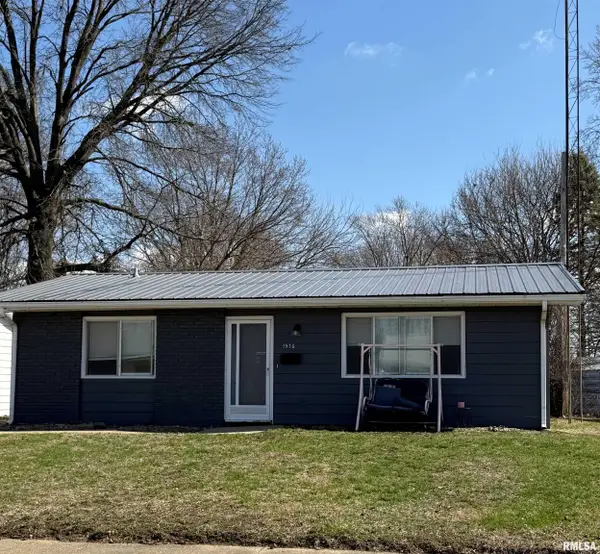 1516 Fairfield Drive, Springfield, IL 62702