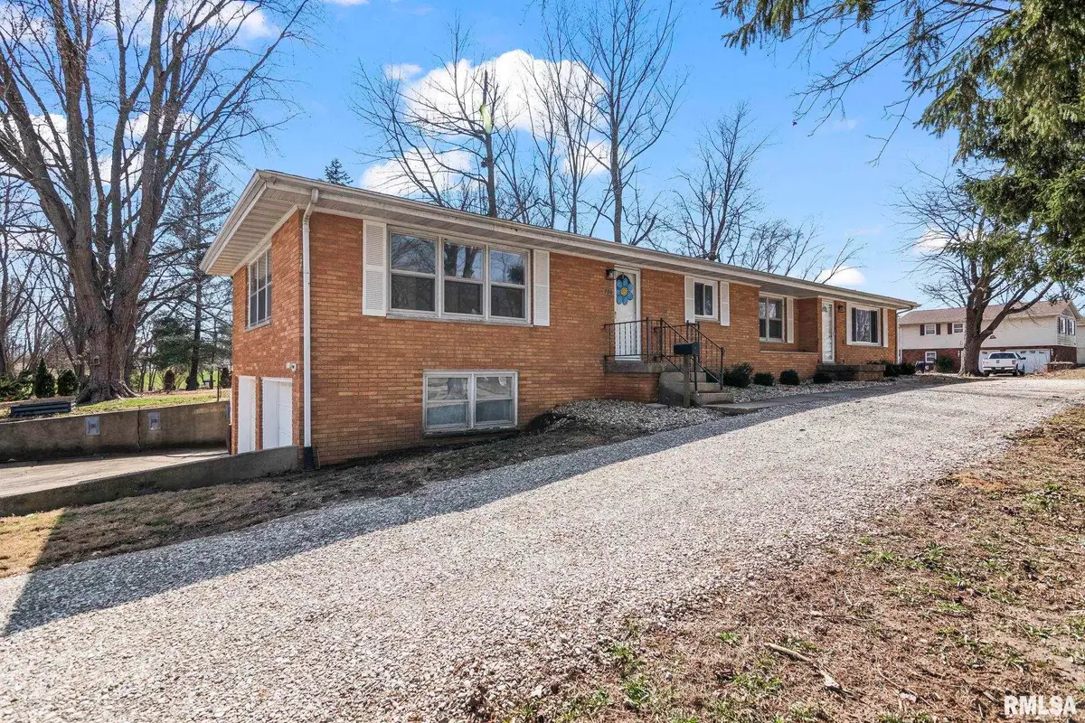 730 W Walnut Street, Chatham, IL 62629 - #1