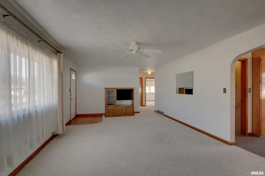 3636 Lindell Avenue, Quincy, IL 62305 - #3