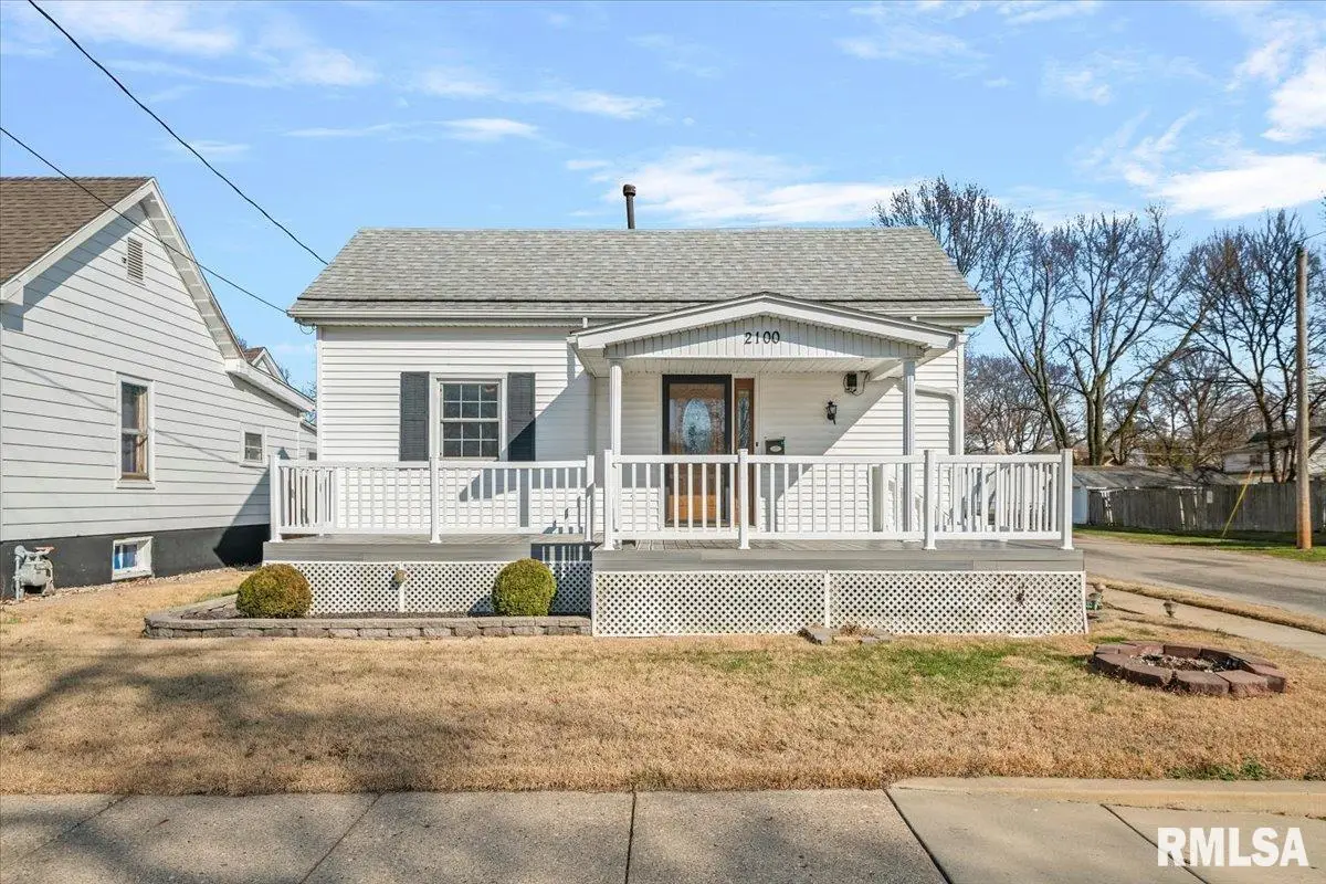 2100 N 16th Street, Springfield, IL 62702 - #1