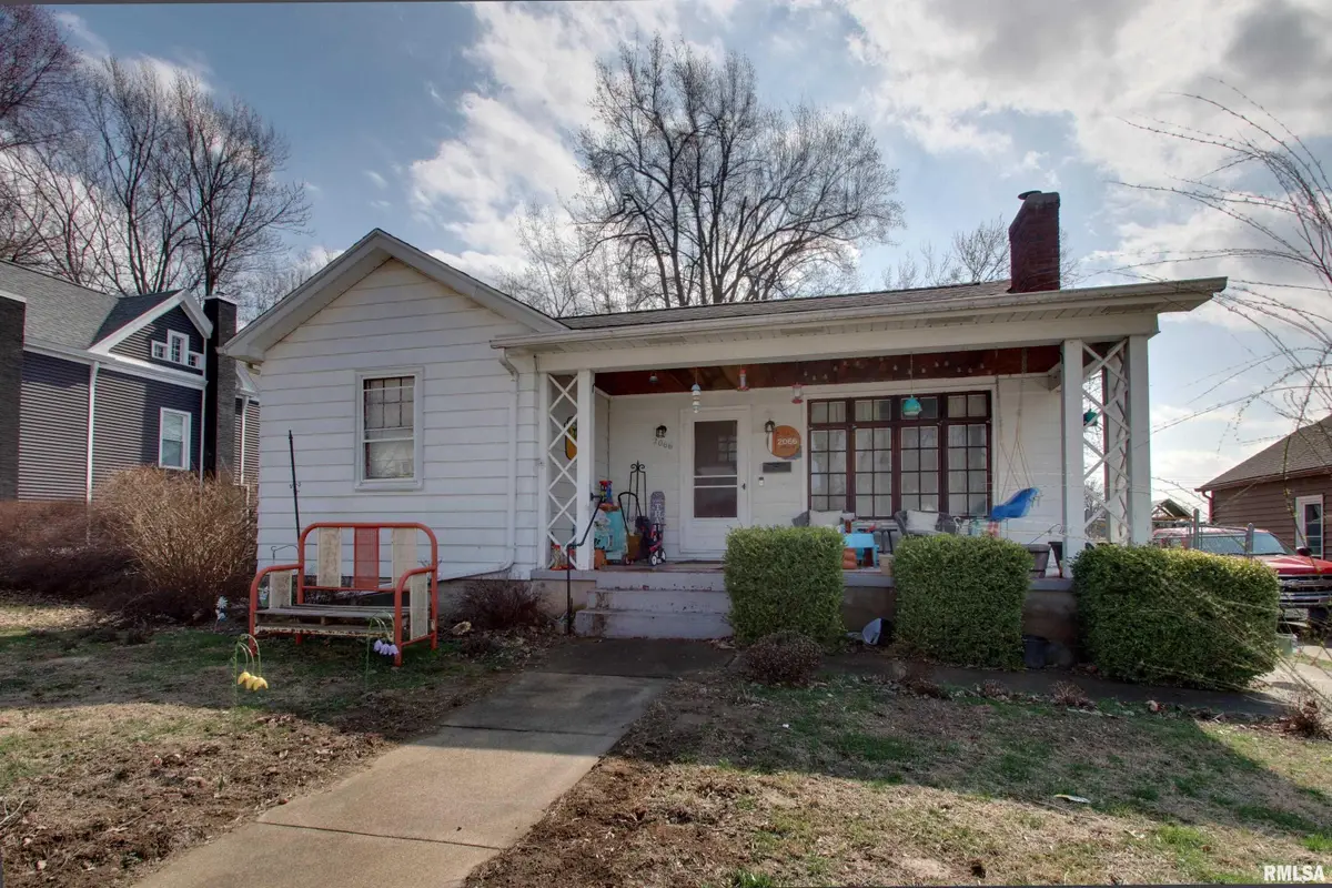 2066 Oak Street, Quincy, IL 62301 - #1