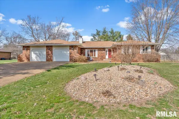 5 Sequoia Court, Springfield, IL 62707