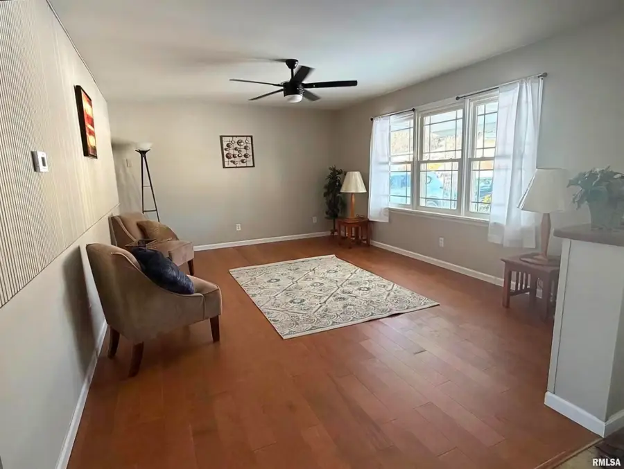 1220 Ivywood Drive, Springfield, IL 62704 - #2