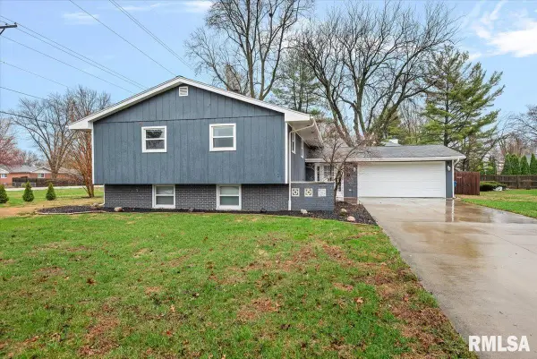 2 Interlacken Road, Springfield, IL 62704