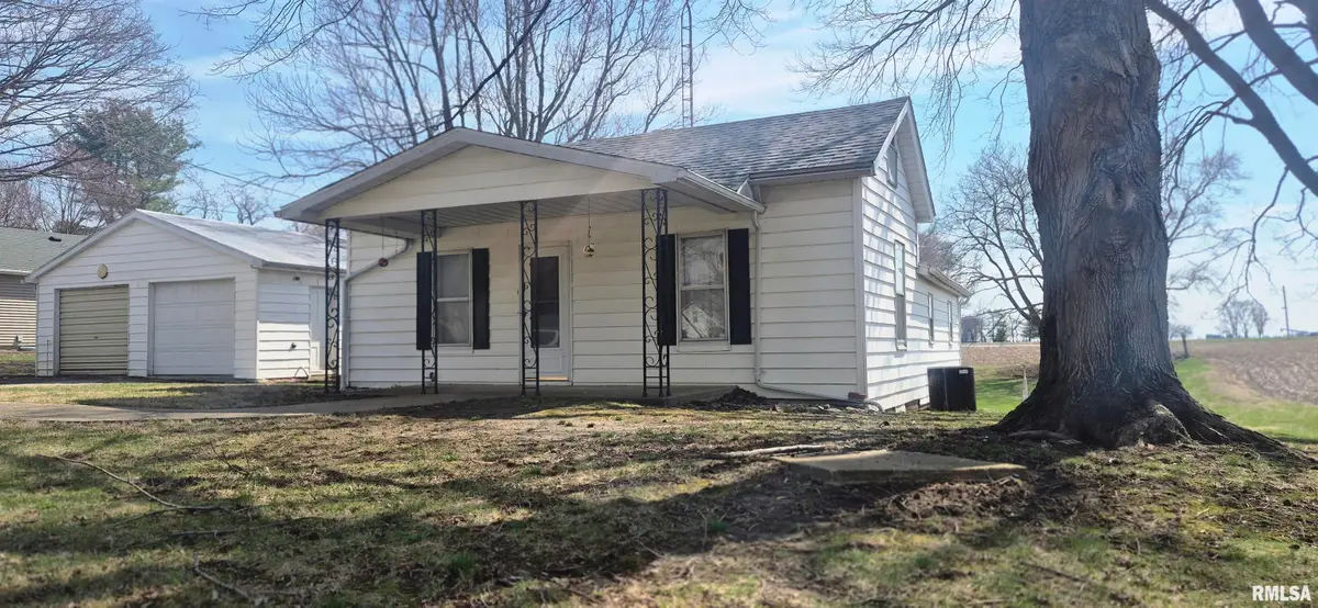 307 W Main Street, Tallula, IL 62688 - #1