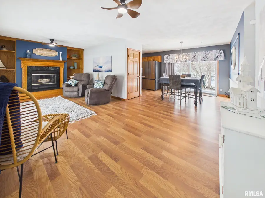 1623 Village Green Road, Petersburg, IL 62675 - #3