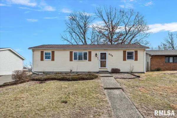 904 Diane Court, Springfield, IL 62702