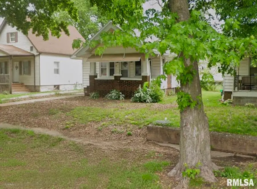 2356 S 9th Street, Springfield, IL 62703 - #2