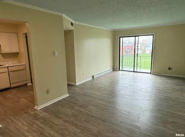 243 S Durkin Drive #24, Springfield, IL 62704