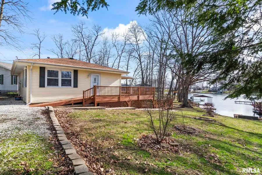 15959 N Lake Road, Girard, IL 62640 - #2