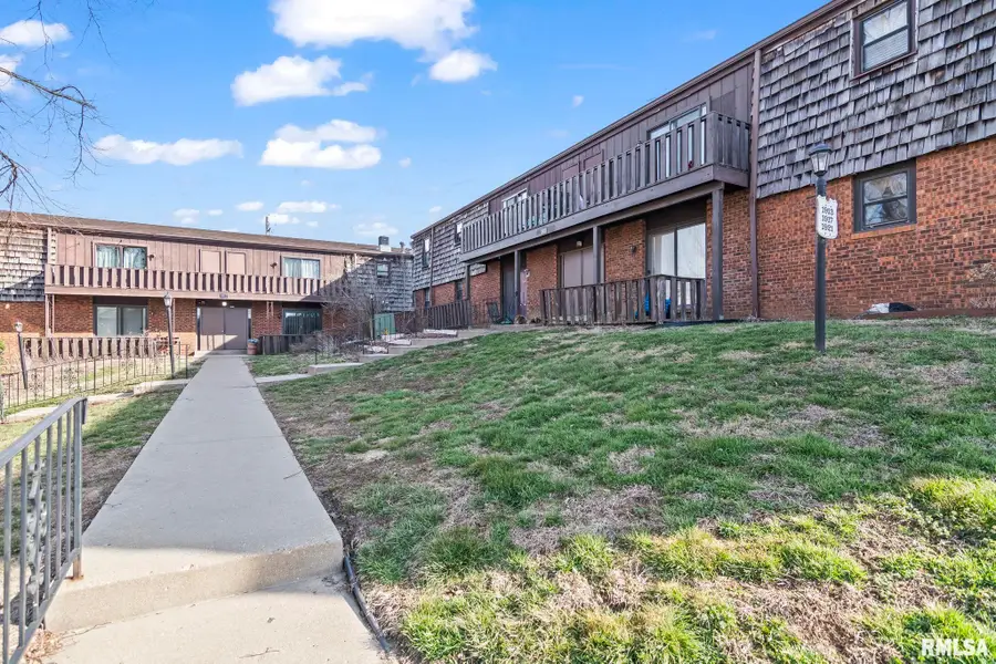 1913 Jeanette Lane #8, Springfield, IL 62704 - #3