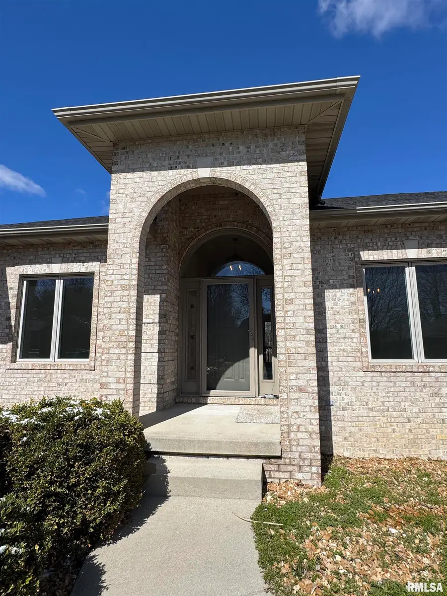 4335 Creek Drive, Springfield, IL 62711 - #3