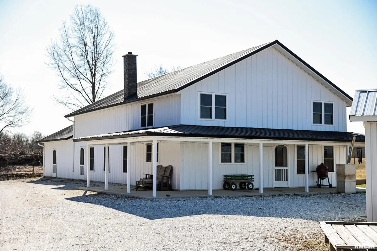 3065 E County Road 1000, Plymouth, IL 62367 - #1