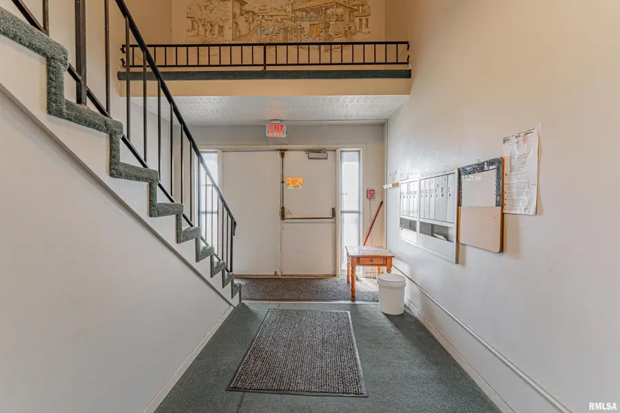 2900 Taylor Avenue #4, Springfield, IL 62703 - #3