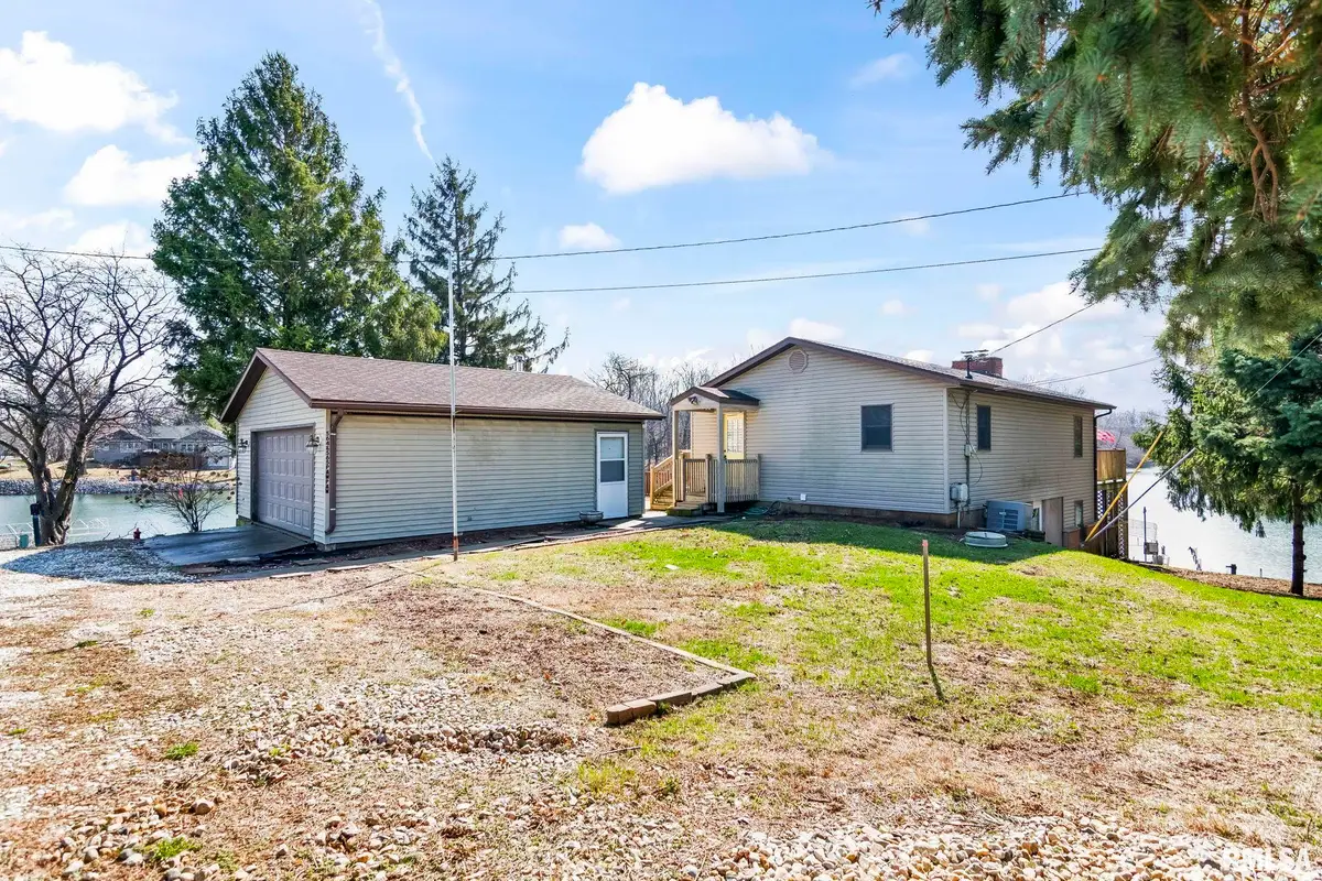 565 Paw Paw Road, Petersburg, IL 62675 - #1