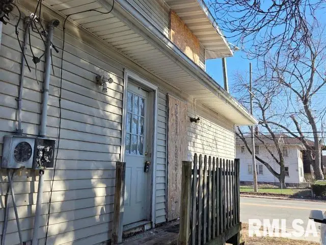 1935 S 5th Street, Springfield, IL 62703 - #3