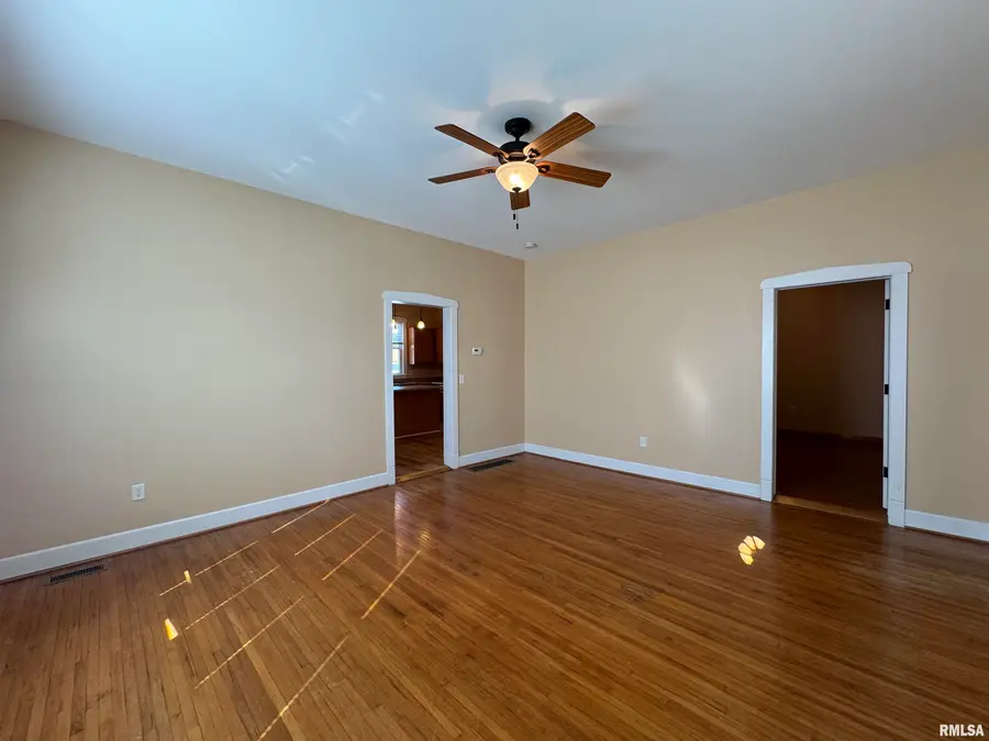 722 S 19th Street, Quincy, IL 62301 - #2