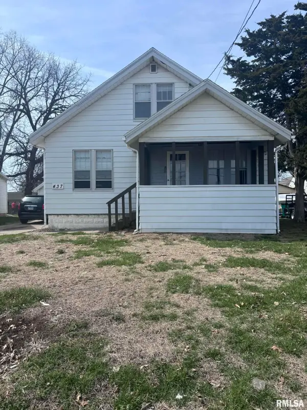 437 N 30th Street, Quincy, IL 62301