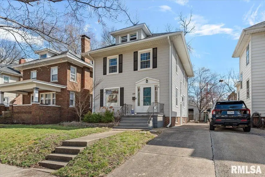 624 W Vine Street, Springfield, IL 62704-2847 - #2