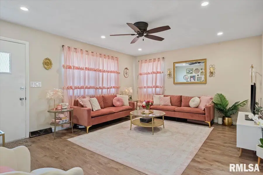 10 Radcliff Road, Springfield, IL 62703 - #2