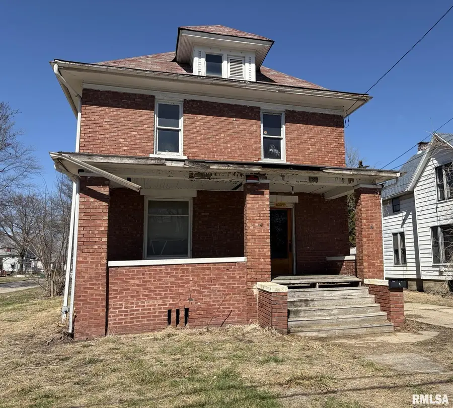 905 E South Street, Galesburg, IL 61401 - #3
