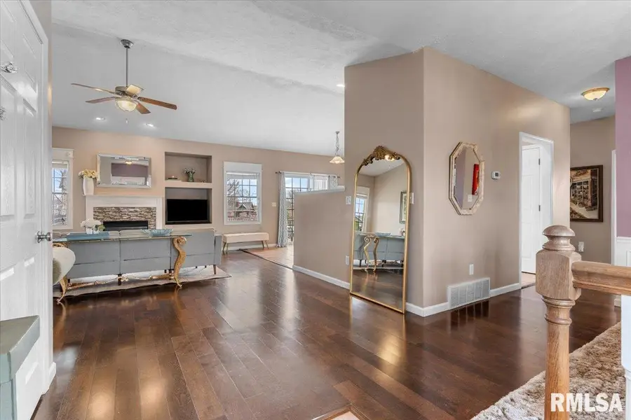 416 Fox Glove Crest, Chatham, IL 62629 - #3