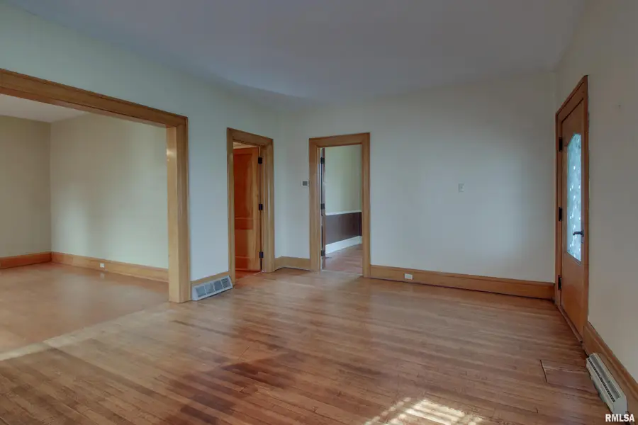 2208 Vermont Street, Quincy, IL 62301 - #2