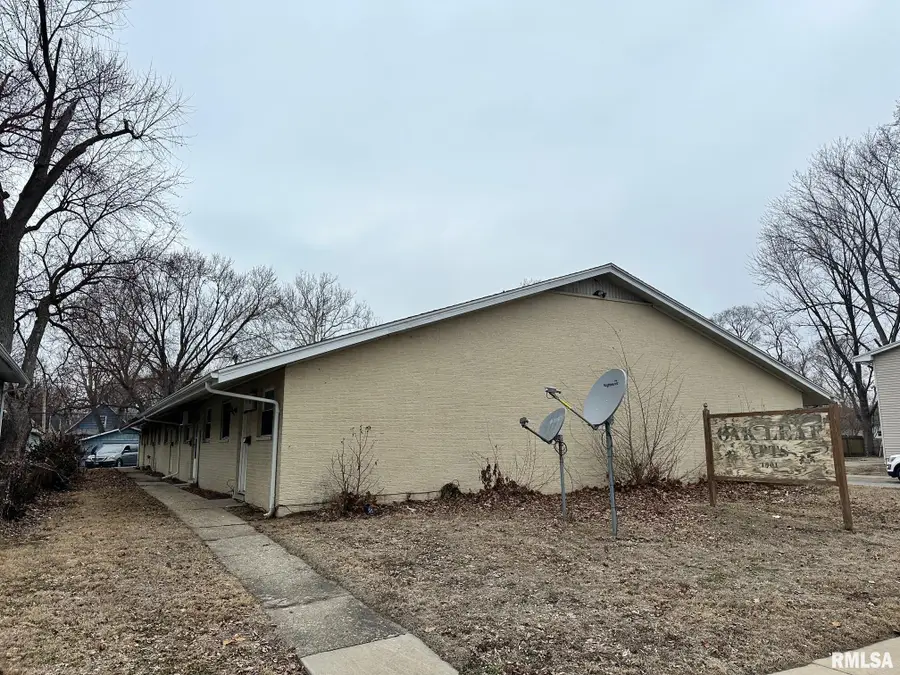 1901 S 1st Street #W Maple Ave. S, Springfield, IL 62704 - #2