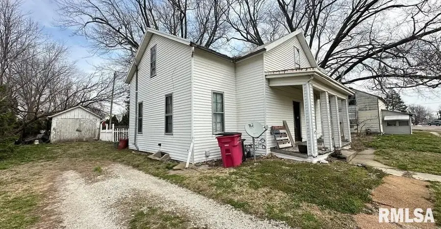 104 W Edwards Street, Payson, IL 62360 - #2