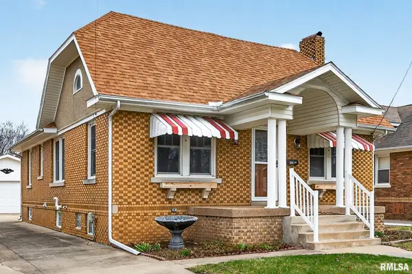 1061 Brown Avenue, Galesburg, IL 61401