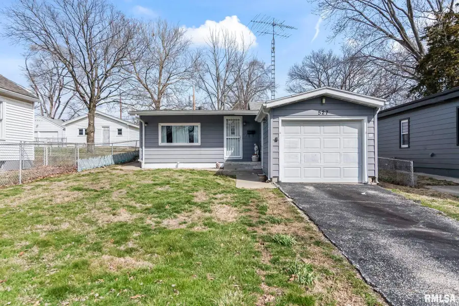 527 Wood Avenue, Springfield, IL 62702-0000 - #3