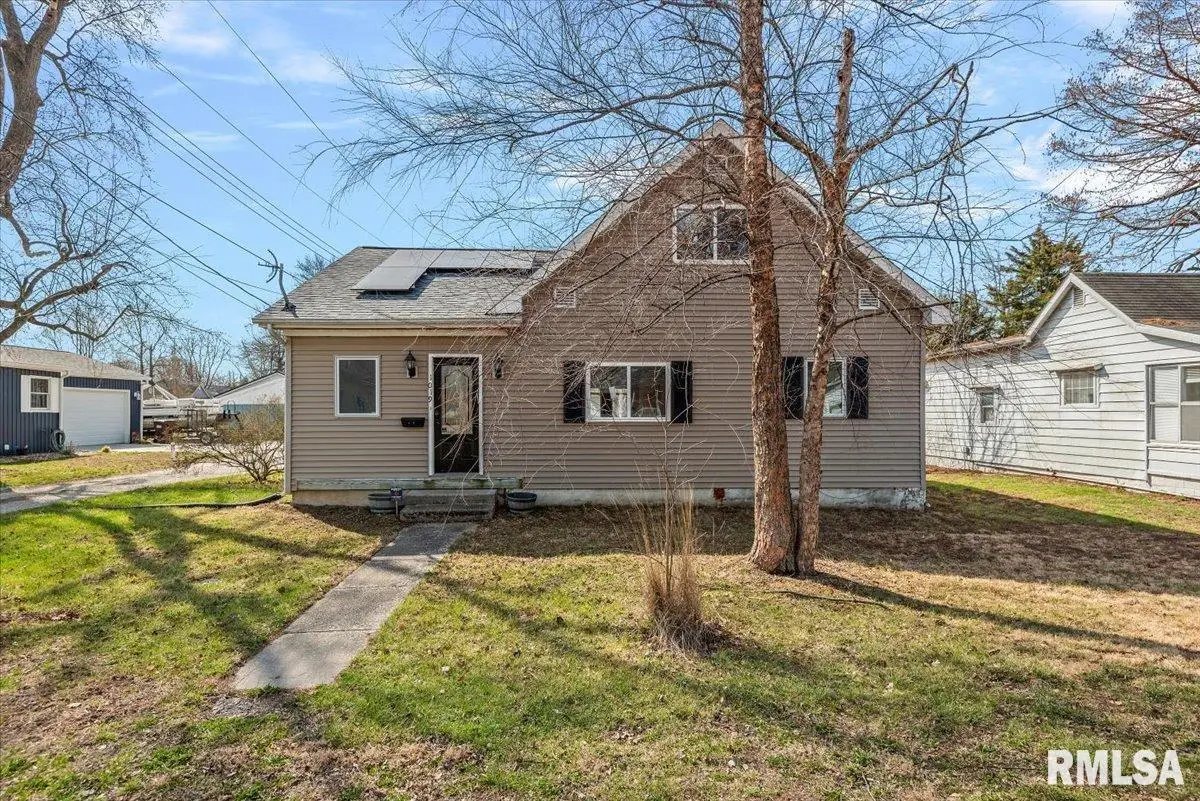 1019 W Jefferson Street, Auburn, IL 62615 - #1