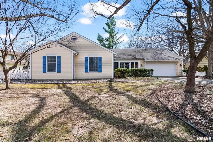 3424 Bluff Road, Springfield, IL 62711 - #2