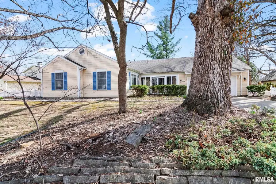 3424 Bluff Road, Springfield, IL 62711 - #3