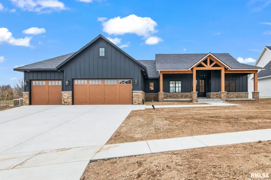 1807 Willow Bend, Chatham, IL 62629 - #2