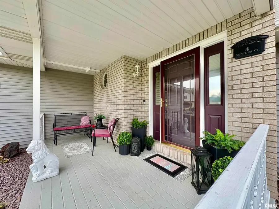 4 Ventura Court, Jacksonville, IL 62650 - #3