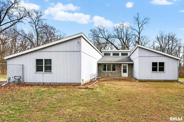 568 Knox Hwy 26, Galesburg, IL 61401